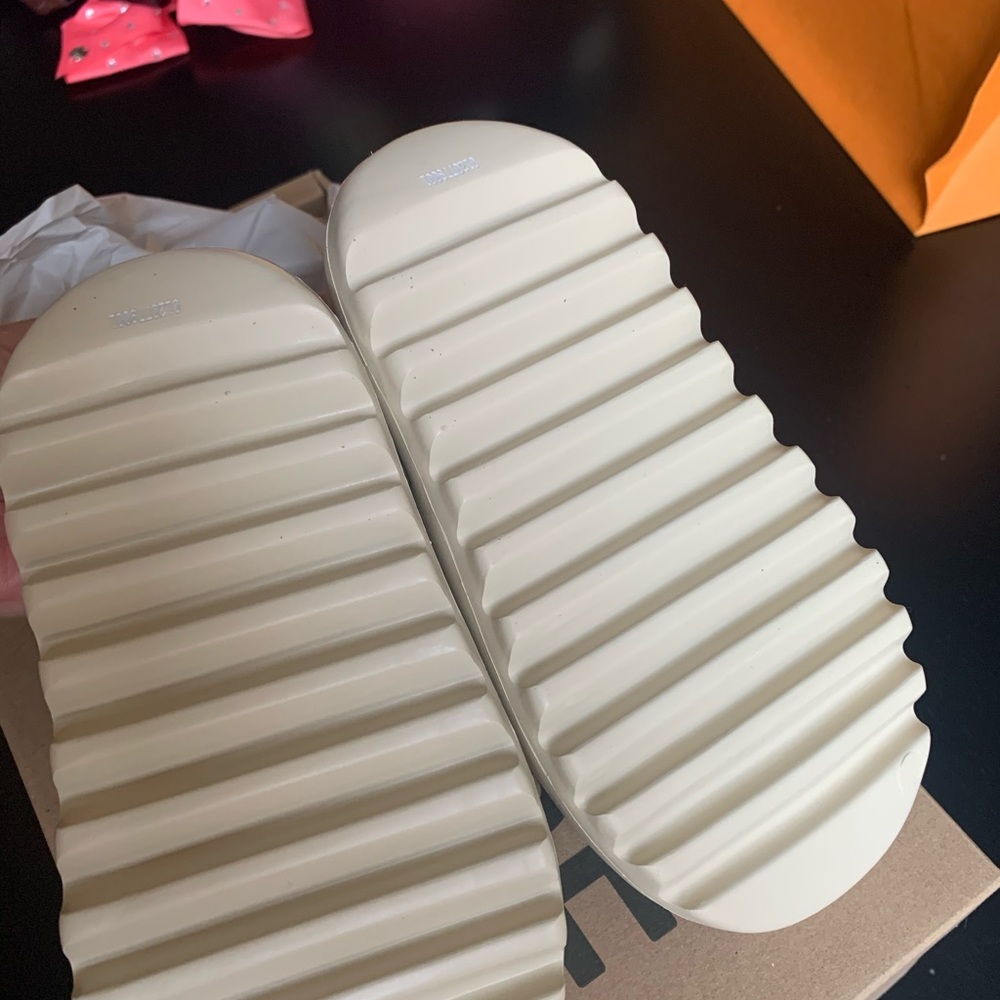 Yeezy kids slides